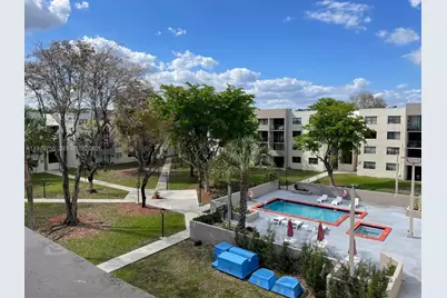 8002 SW 149th Ave #B409, Miami, FL 33193 - Photo 8