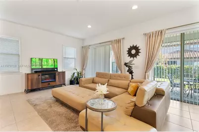 10562 Gatley, Orlando, FL 32832 - Photo 14