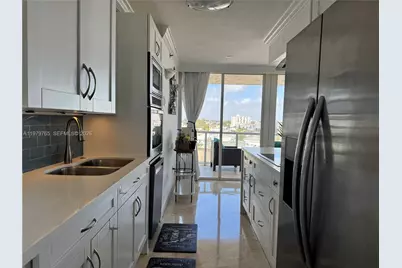 7330 Ocean Ter #8-D, Miami Beach, FL 33141 - Photo 8