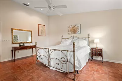 5692 Santiago Cir, Boca Raton, FL 33433 - Photo 22