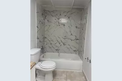 6950 Miami Gardens Dr #2-117, Hialeah, FL 33015 - Photo 24