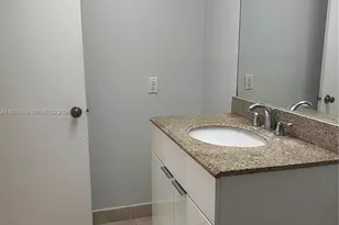 6950 Miami Gardens Dr, Hialeah, FL 33015 - Photo 22