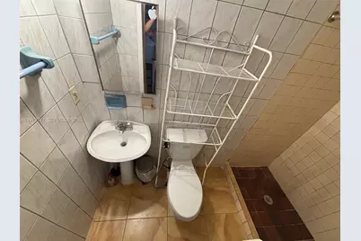 3533 NW 2nd Ter, Miami, FL 33125 - Photo 14