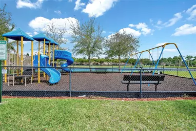 8820 SW 223rd Ter, Cutler Bay, FL 33190 - Photo 28