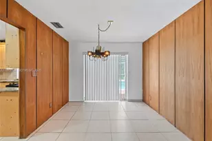 8310 SW 26th Pl, Davie, FL 33328 - Photo 8