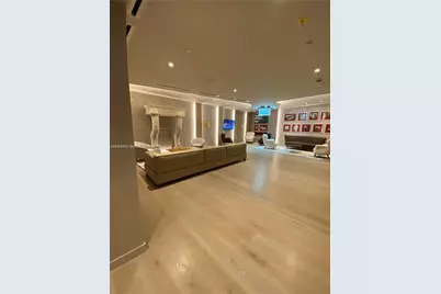 1000 Brickell Plz #3503, Miami, FL 33131 - Photo 12