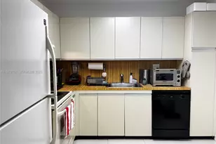 18151 NE 31st Ct, Aventura, FL 33160 - Photo 8