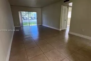 7500 SW 82nd St, Miami, FL 33143 - Photo 2