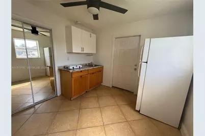 20221 SW 112th Ct #2, Miami, FL 33189 - Photo 4