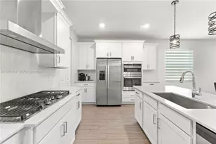 1162 Haywagon Trl, Loxahatchee, FL 33470 - Photo 12
