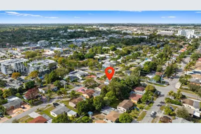 201 NE 169th St #201, North Miami Beach, FL 33162 - Photo 4