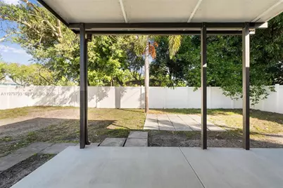201 NE 169th St #201, North Miami Beach, FL 33162 - Photo 12