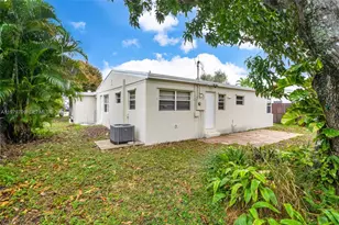 5655 NE 5th Terrace, Oakland Park, FL 33334 - Photo 26