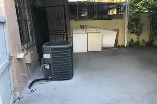 221 NW 109th Ave, Miami, FL 33172 - Photo 8