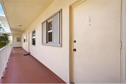 1747 Rodman St #307, Hollywood, FL 33020 - Photo 2