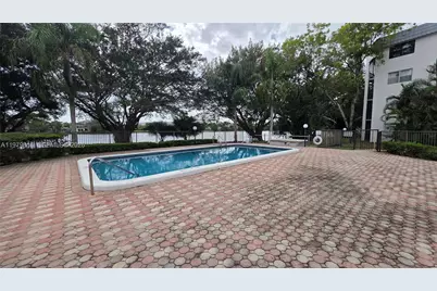 3360 Spanish Moss Ter #104, Lauderhill, FL 33319 - Photo 36