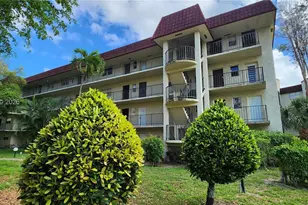 3360 Spanish Moss Terrace, Lauderhill, FL 33319 - Photo 56