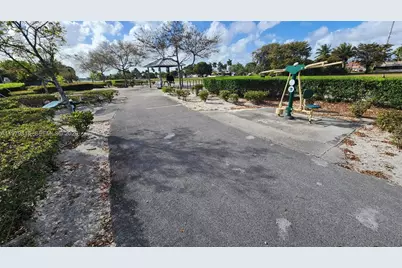 20120 NW 11th Ct, Miami Gardens, FL 33169 - Photo 34