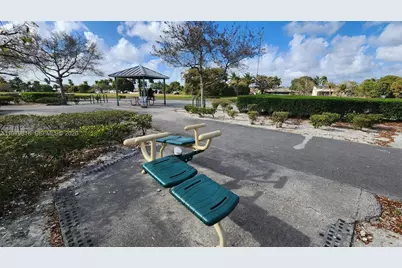 20120 NW 11th Ct, Miami Gardens, FL 33169 - Photo 32