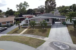 20120 NW 11th Ct, Miami Gardens, FL 33169 - Photo 1