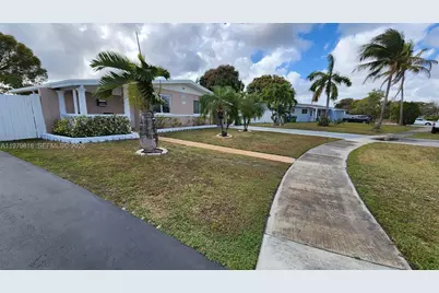 20120 NW 11th Ct, Miami Gardens, FL 33169 - Photo 4