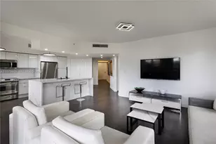 19900 E Country Club Dr, Aventura, FL 33180 - Photo 1
