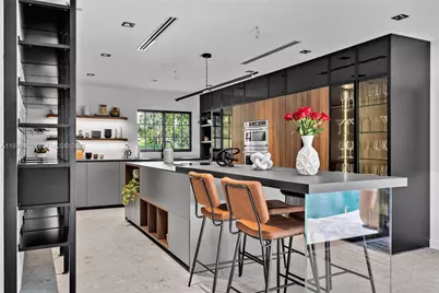 2500 Bayview Dr, Fort Lauderdale, FL 33305 - Photo 24