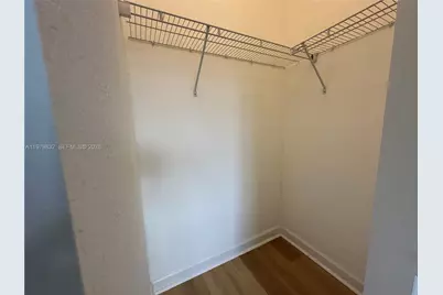 21089 NE 8th Ave, Miami, FL 33179 - Photo 28