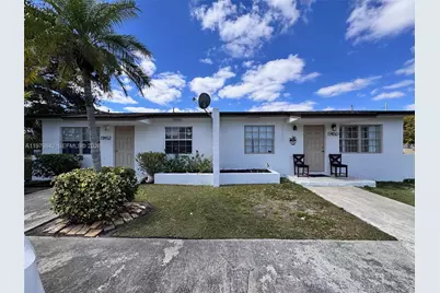 17450 SW 106th Ave, Miami, FL 33157 - Photo 1