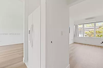 4710 Pine Tree Dr #26, Miami Beach, FL 33140 - Photo 18