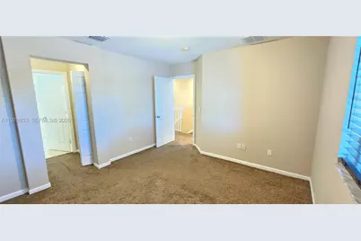 2014 Marsh Harbor Dr, Riviera Beach, FL 33404 - Photo 8