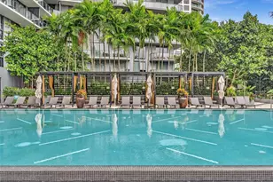 121 NE 34th St, Miami, FL 33137 - Photo 52