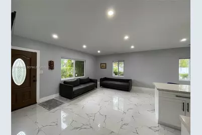 12475 NW 10th Ave, North Miami, FL 33168 - Photo 4