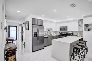 3648 NE 167th St, North Miami Beach, FL 33160 - Photo 8