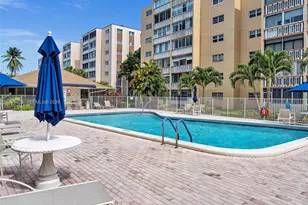 610 NE 12th Ave, Hallandale Beach, FL 33009 - Photo 30