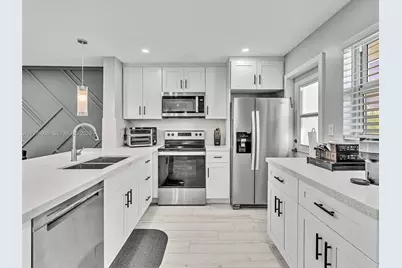 610 NE 12th Ave #203, Hallandale Beach, FL 33009 - Photo 8