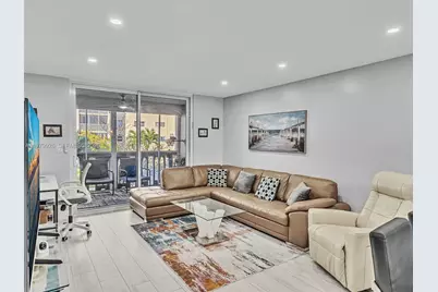610 NE 12th Ave #203, Hallandale Beach, FL 33009 - Photo 12