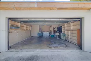 7010 SW 66th Ave, South Miami, FL 33143 - Photo 36