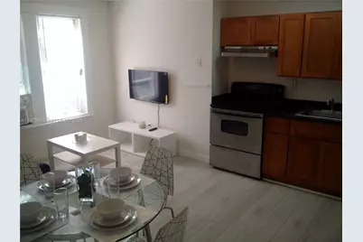 842 Meridian Ave #3C, Miami Beach, FL 33139 - Photo 1