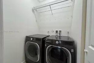 3390 NW 125th Ave, Sunrise, FL 33323 - Photo 18