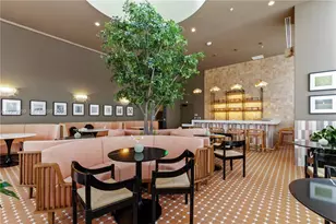 11 NE 6th St, Miami, FL 33132 - Photo 14