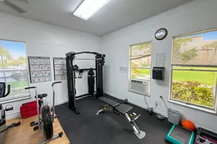 2841 Somerset Dr, Lauderdale Lakes, FL 33311 - Photo 16