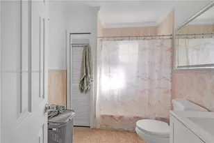 2900 SW 19th St, Miami, FL 33145 - Photo 12