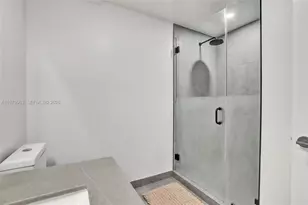 121 NE 5, Miami, FL 33132 - Photo 16