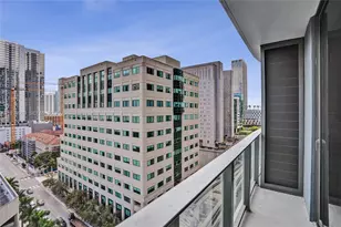121 NE 5, Miami, FL 33132 - Photo 22