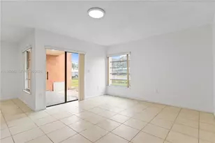 17500 NW 68th Ave, Hialeah, FL 33015 - Photo 10