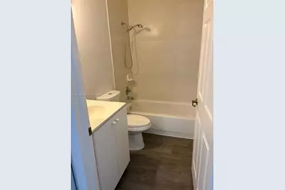 11500 NW 33rd St, Sunrise, FL 33323 - Photo 6