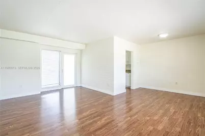 1940 Biarritz Dr #22, Miami Beach, FL 33141 - Photo 4