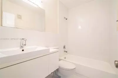1940 Biarritz Dr #22, Miami Beach, FL 33141 - Photo 14