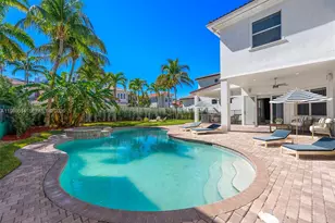 822 Meridian Ln, Hollywood, FL 33019 - Photo 20